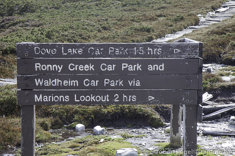 cradle mountain signage